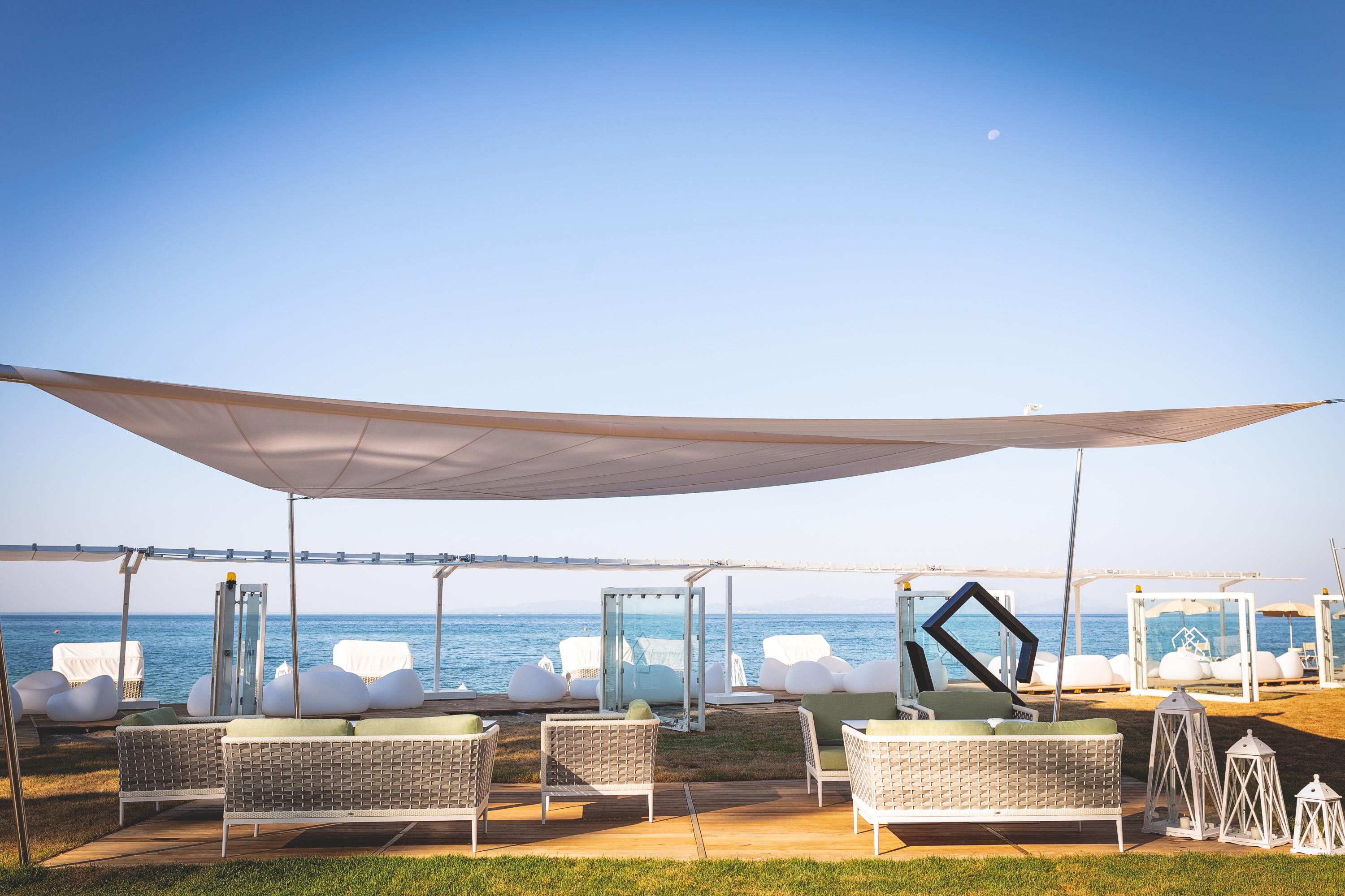 The Sense Experience Resort Follonica Esterno foto The beach at the hotel