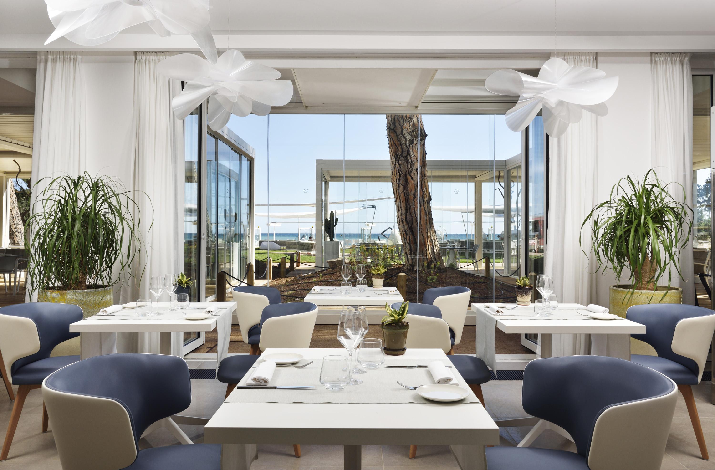 The Sense Experience Resort Follonica Esterno foto Restaurant