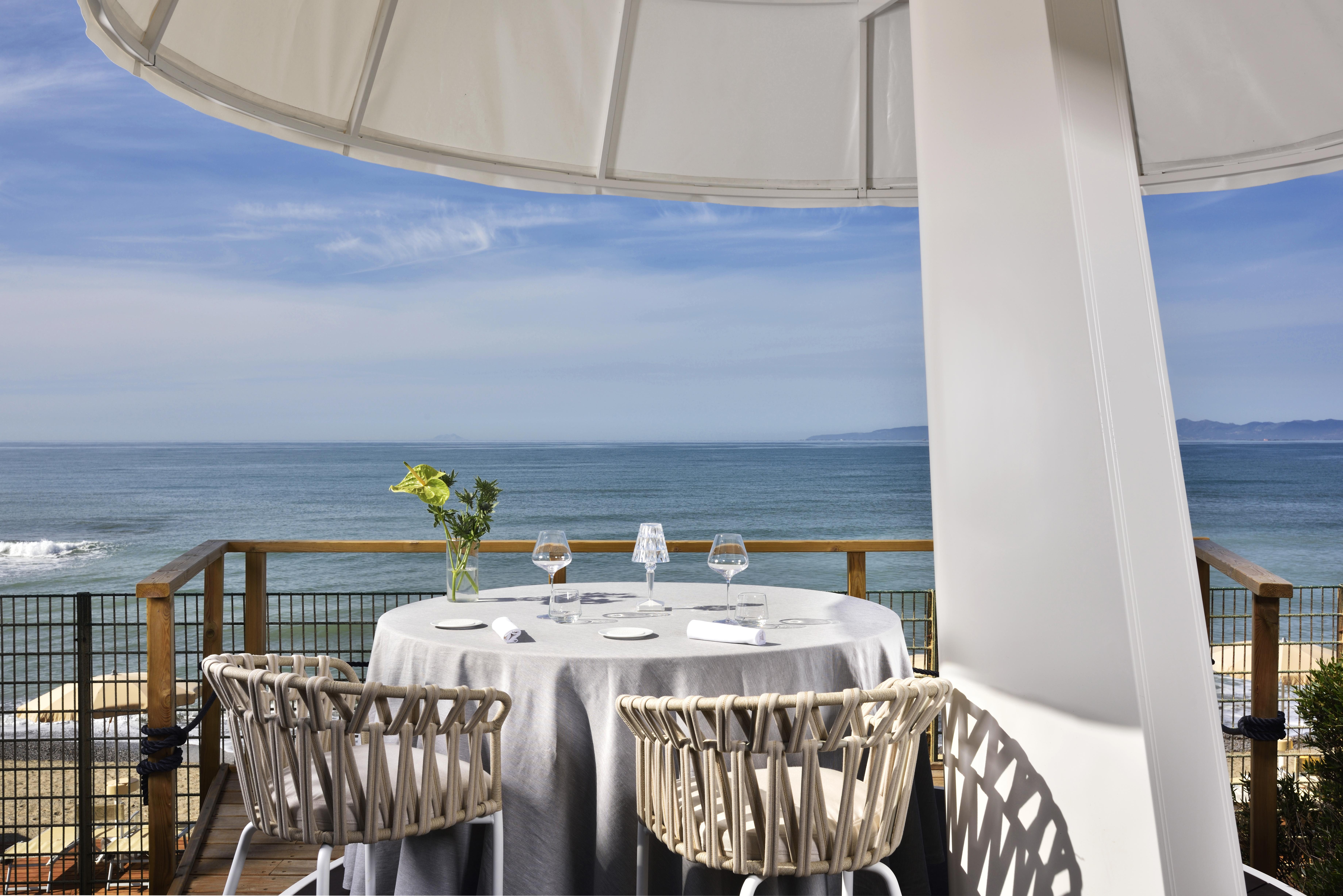 The Sense Experience Resort Follonica Esterno foto The restaurant