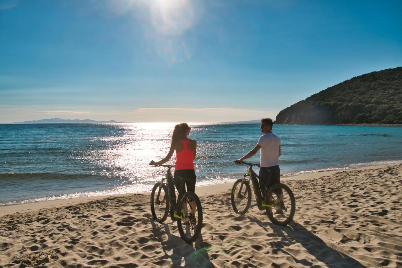 The Sense Experience Resort Follonica Esterno foto Beach in Sithonia